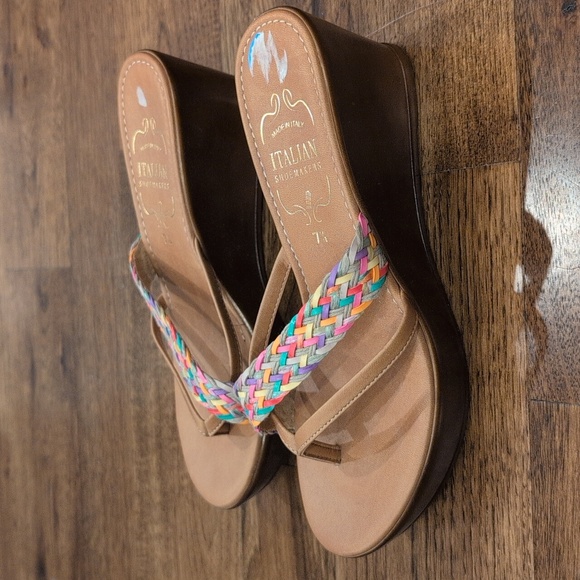 Women's Italian Shoemaker braided wedge flip flops size 7.5 - Picture 2 of 4